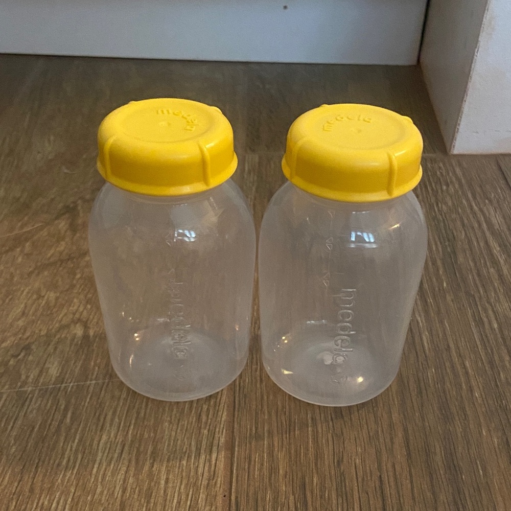 🧡 Medela 150 ml breast milk collection bottles
